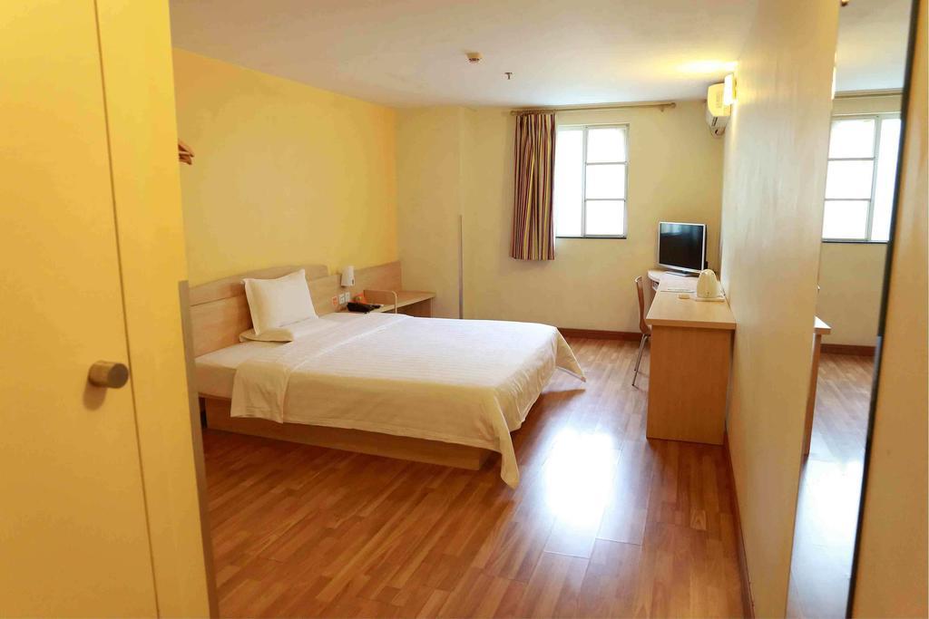 7Days Inn Dalian Heishijiao Software Park חדר תמונה