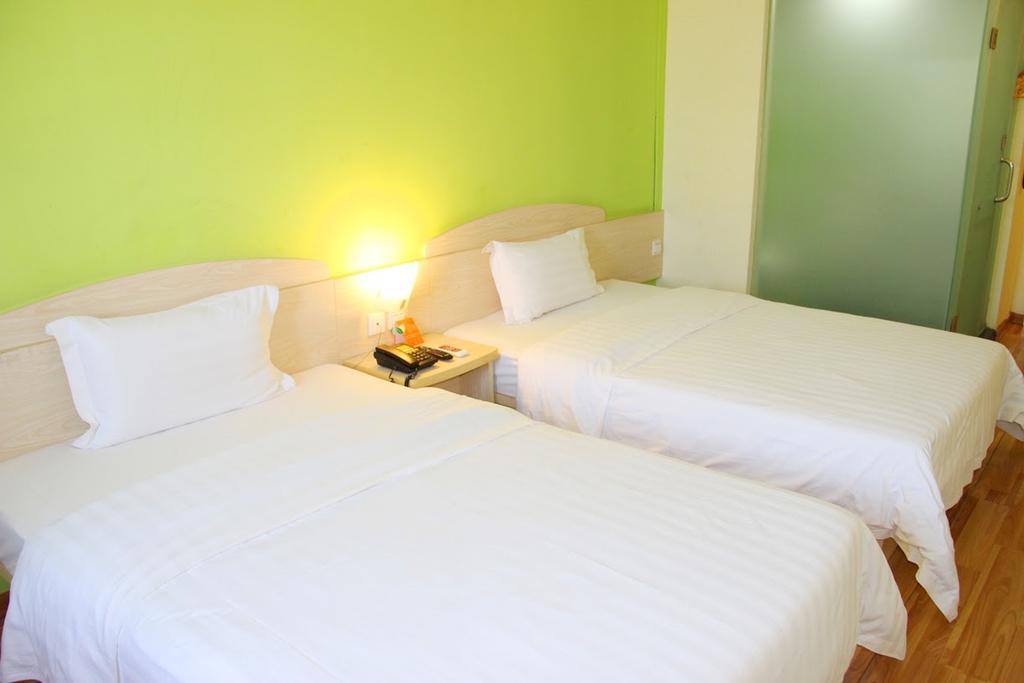 7Days Inn Dalian Heishijiao Software Park מראה חיצוני תמונה